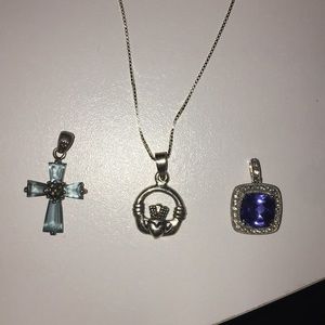 Necklace pendant bundle